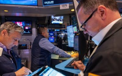US Stock Futures Advance as Risk of Shutdown Eases: Markets Wrap