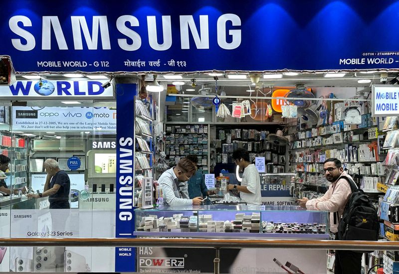 Samsung fights $520 million India tax demand, points to Reliance practice