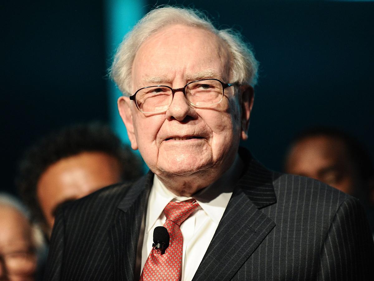Warren Buffett's favorite stock market indicator says it's time to buy